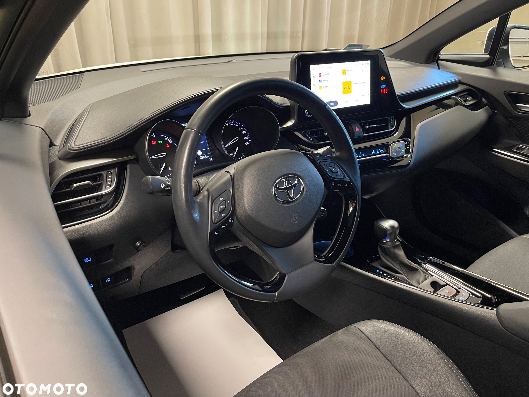 Toyota C-HR 1.8 Hybrid Style - 8
