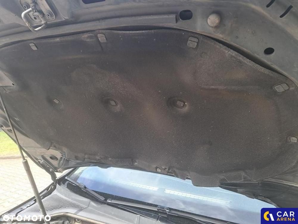 Volkswagen Golf - 23