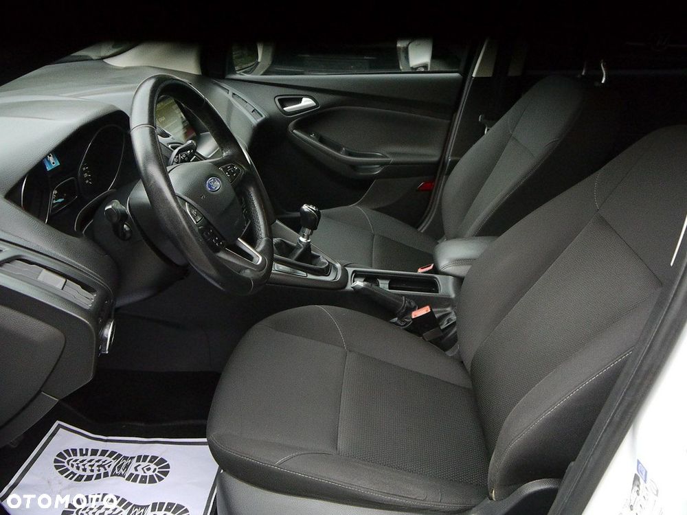 Ford Focus 1.5 EcoBlue Start-Stopp-System ACTIVE DESIGN - 30