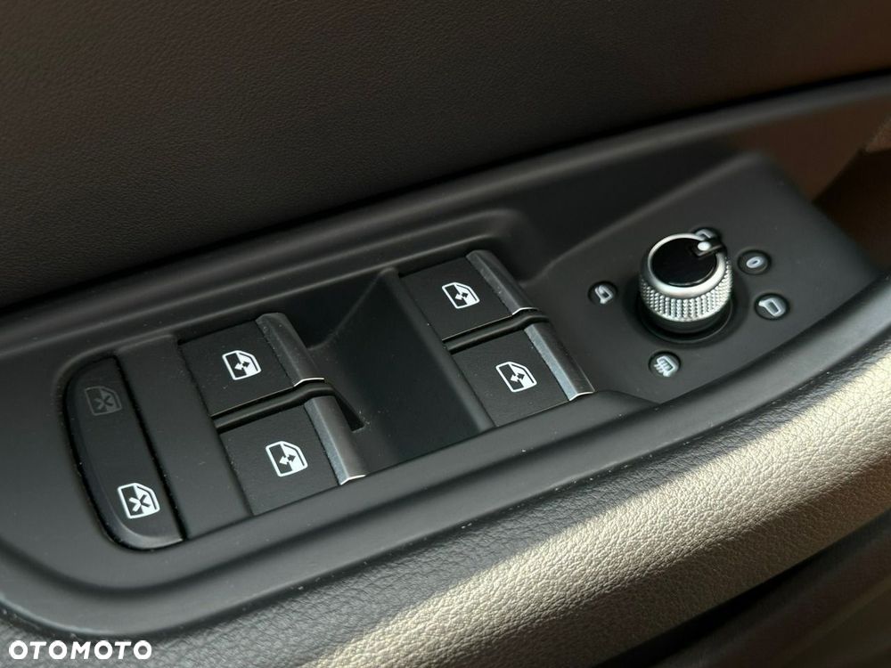 Audi A4 Avant 40 TDI mHEV Quattro S tronic - 37