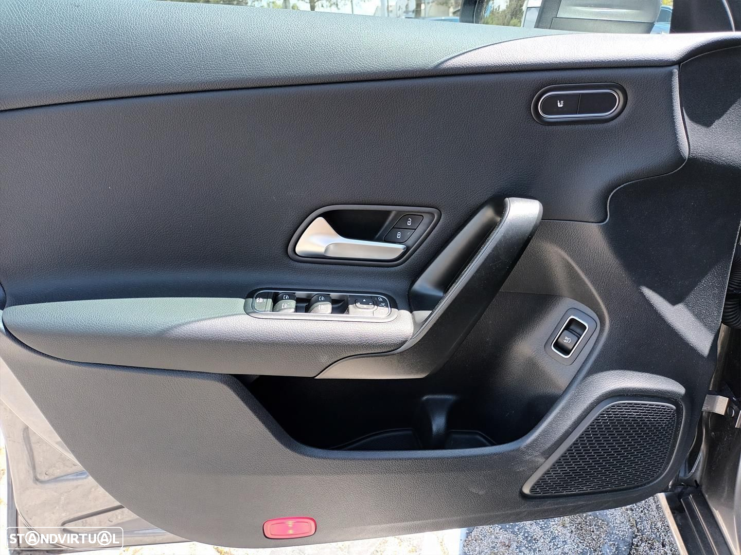 Mercedes-Benz CLA 180 d Shooting Brake Style Plus Aut. - 8