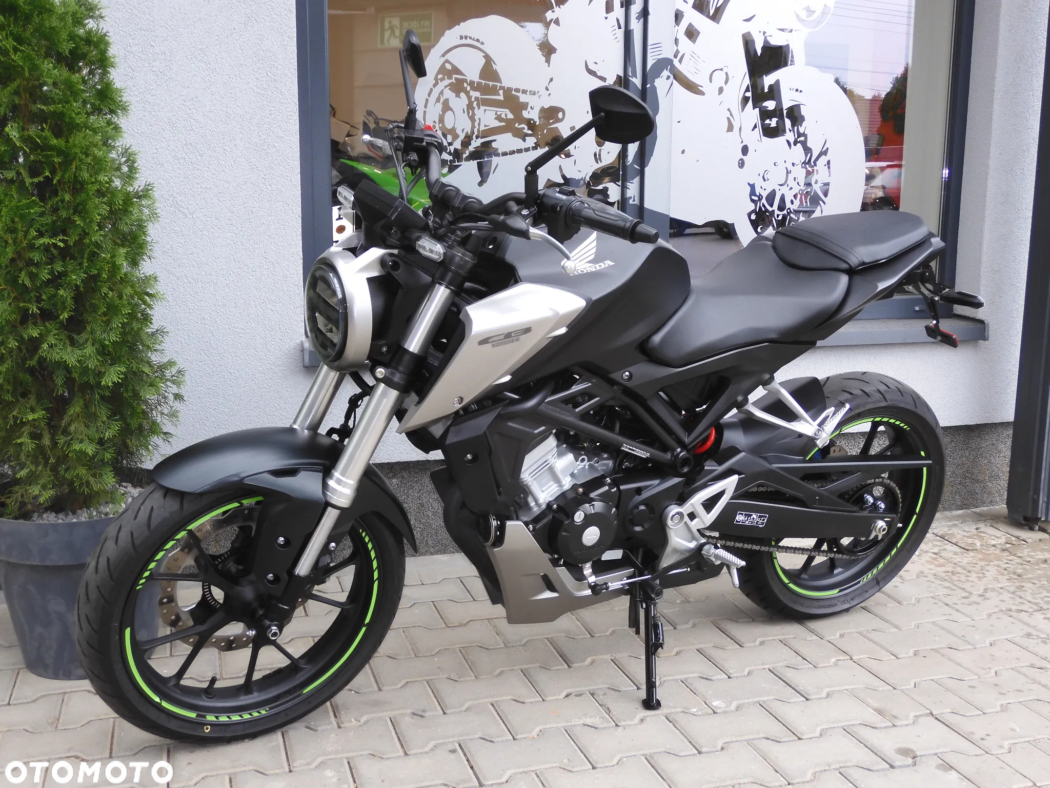 Honda CB - 22