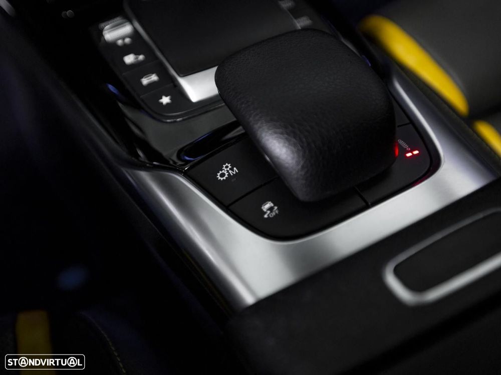 Mercedes-Benz CLA 45 AMG S 4Matic+ Speedshift 8G-D - 51