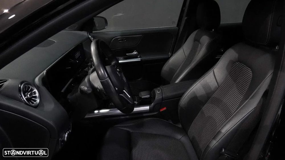 Mercedes-Benz GLA 200 d 8G-DCT Progressive Advanced - 13