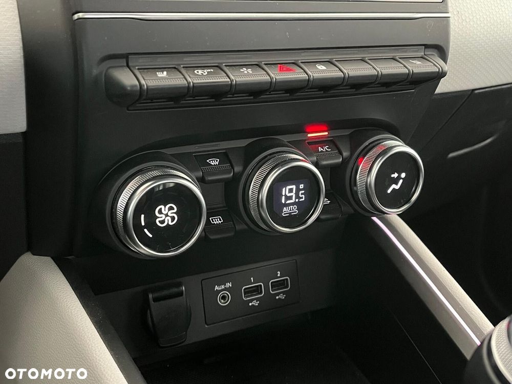 Renault Clio 1.3 TCe Techno - 31