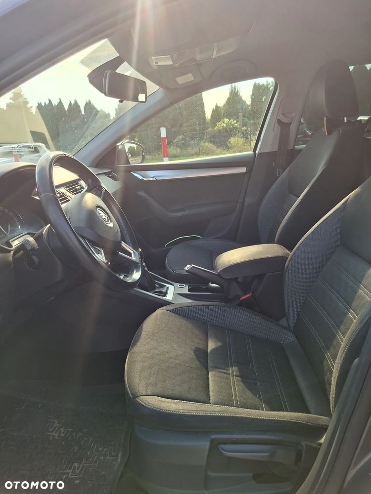 Skoda Octavia 1.4 TSI Ambition - 8
