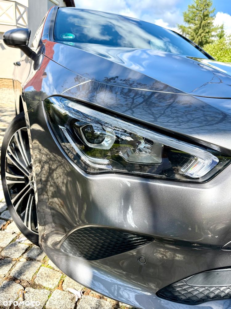 Mercedes-Benz CLA - 11