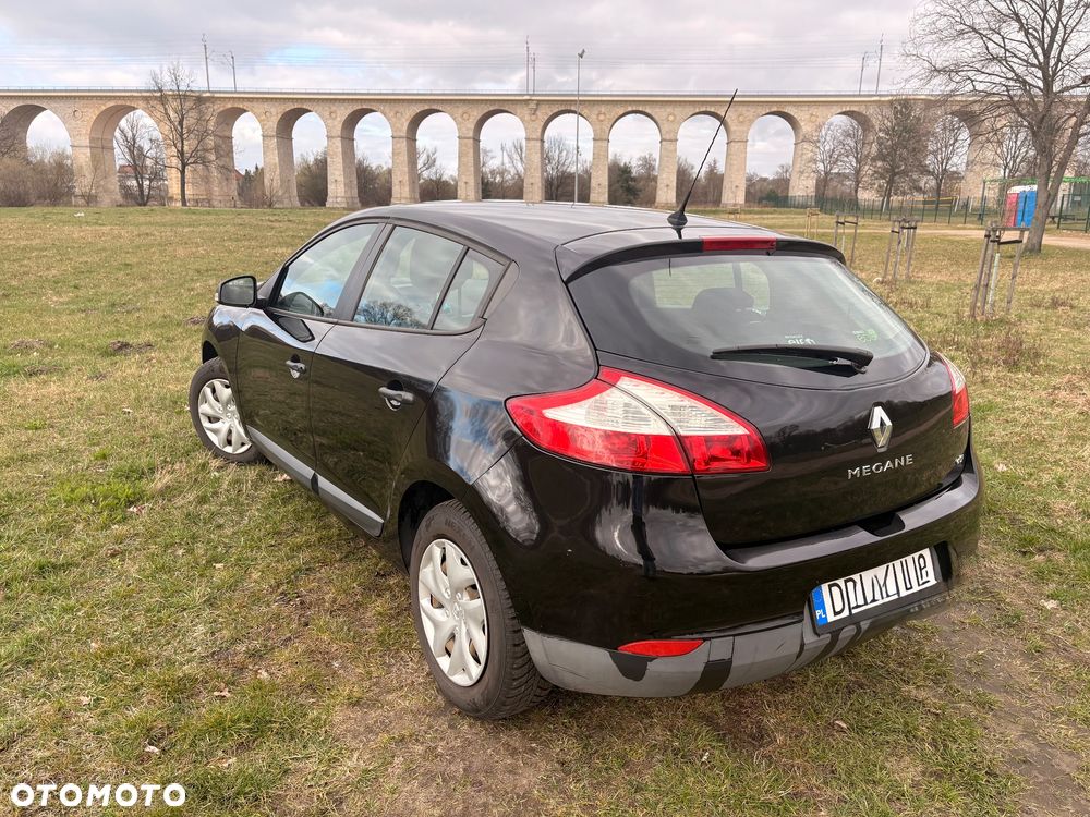 Renault Megane 1.5 dCi Color Edition - 7