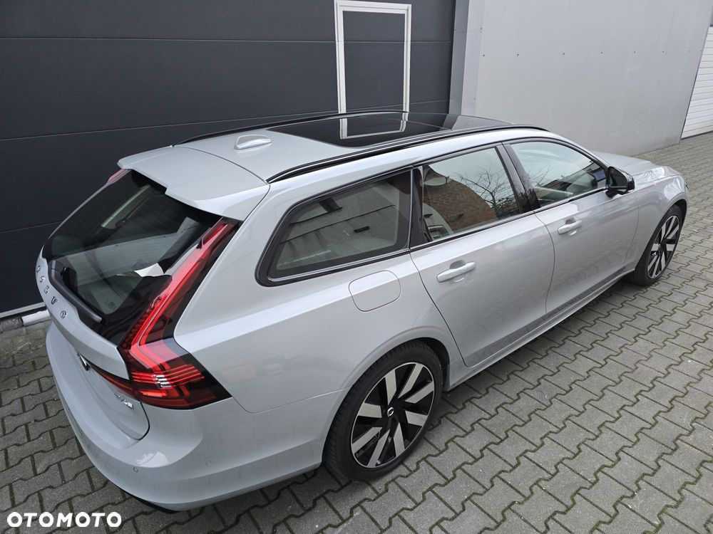 Volvo V90 T6 Recharge AWD Plus Dark - 6