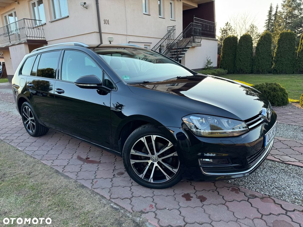 Volkswagen Golf 2.0 TDI BlueMotion Technology DSG Lounge - 4