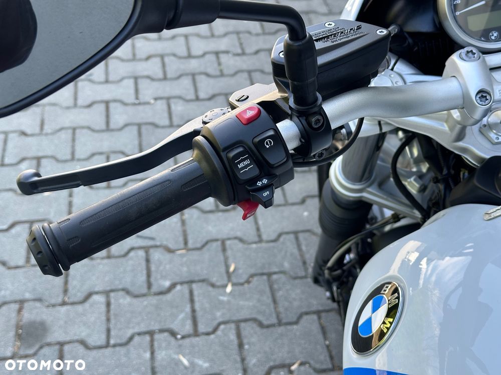 BMW R - 25
