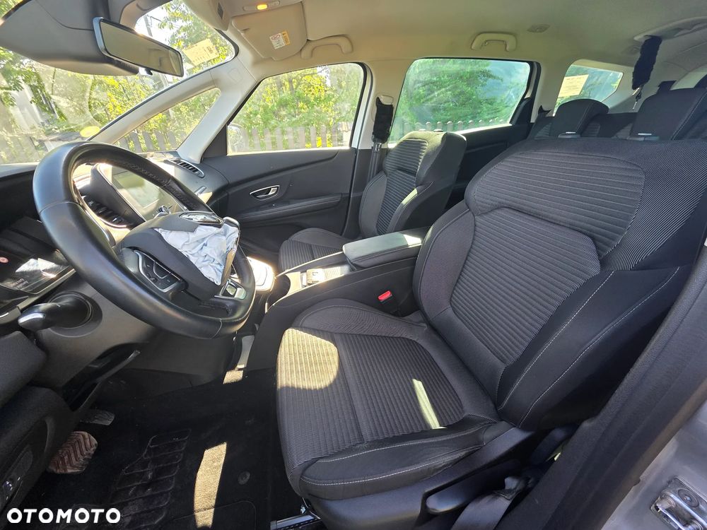 Renault Grand Scenic BLUE dCi 120 EDC LIMITED - 9