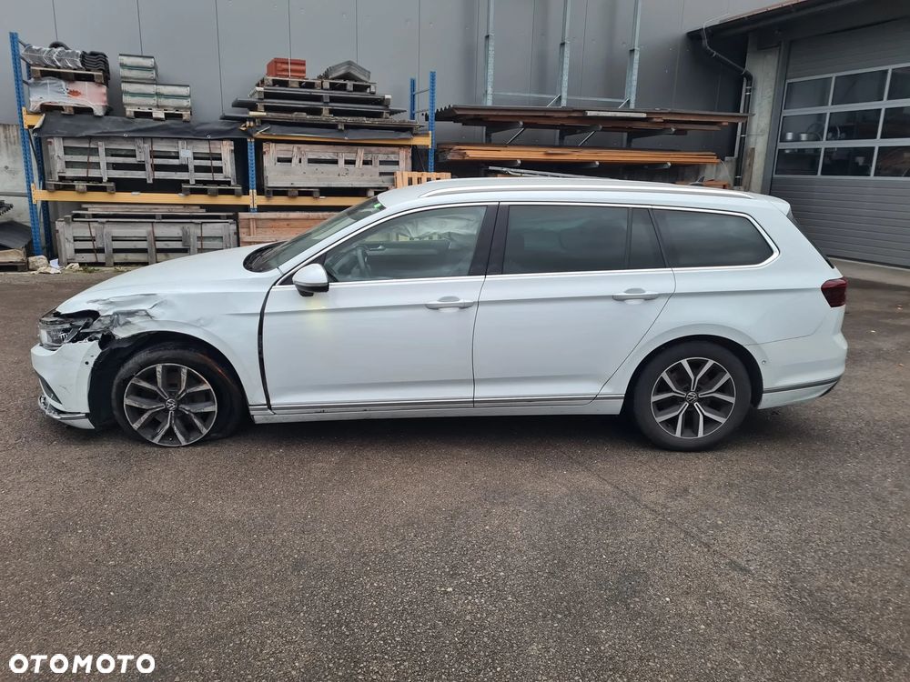 Volkswagen Passat 2.0 TDI SCR Style DSG - 10