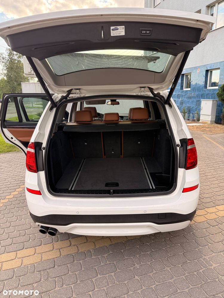 BMW X3 xDrive28i xLine - 11