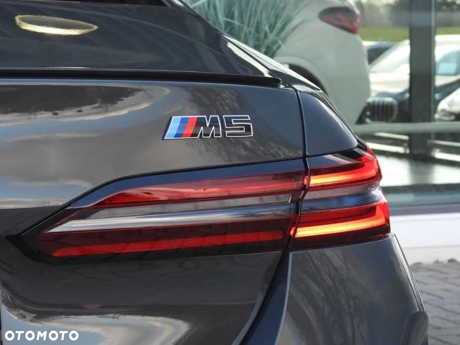 BMW M5 - 5