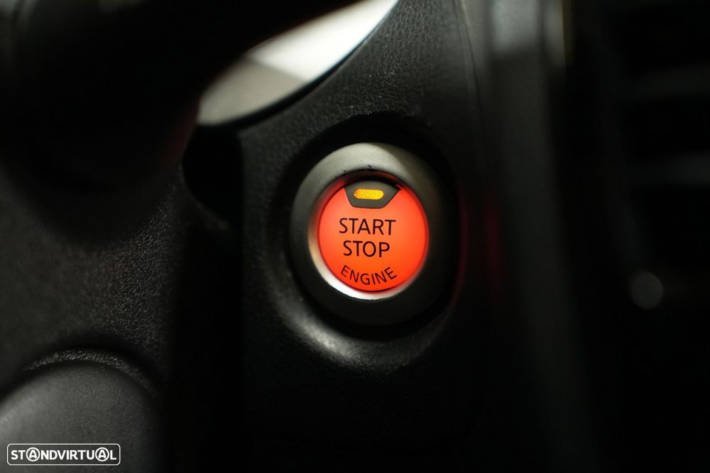 Nissan Juke 1.5 dCi N-Connecta P.Ext.1 Black TP - 23