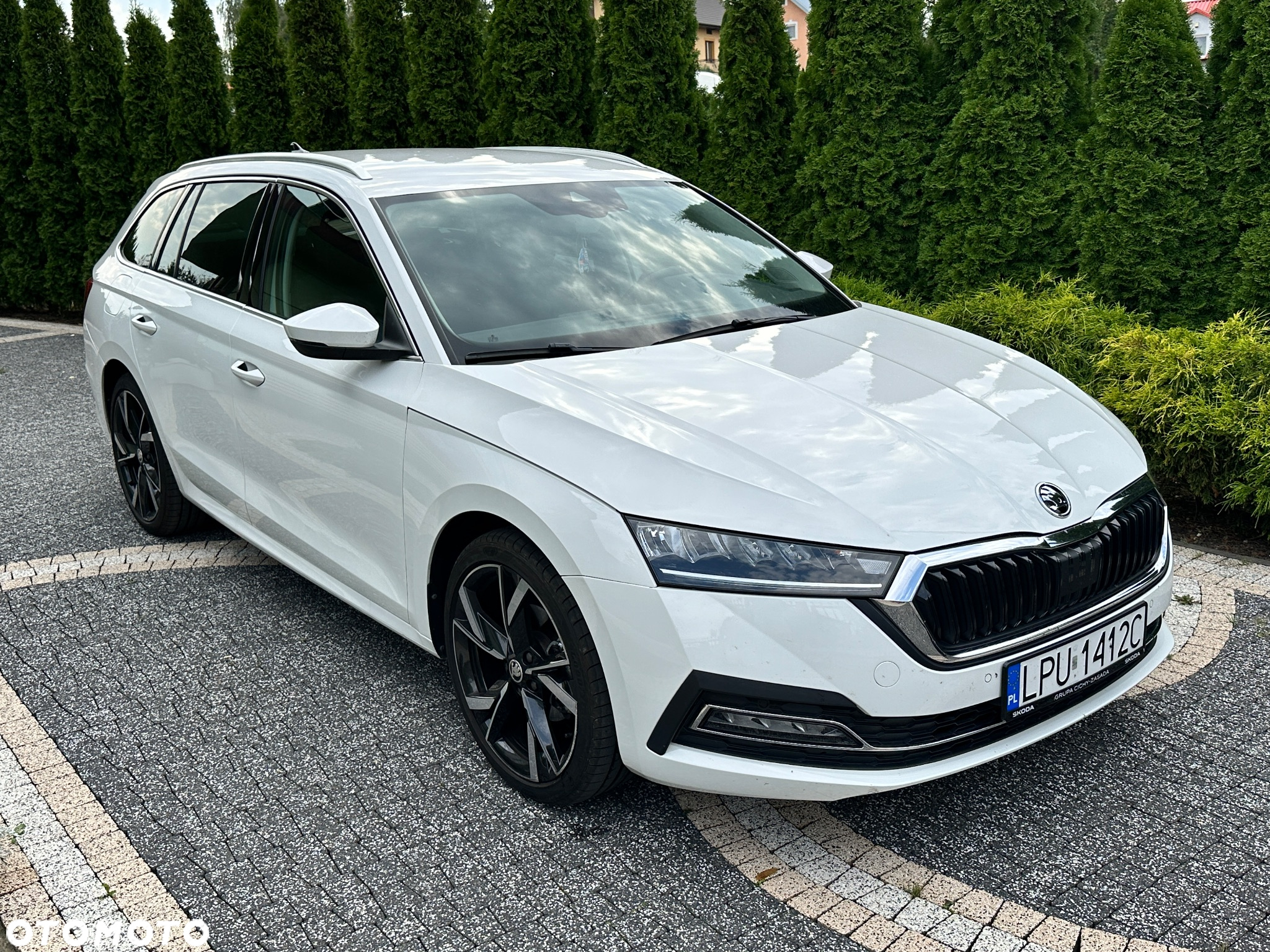 Skoda Octavia 2.0 TDI DSG Style - 2