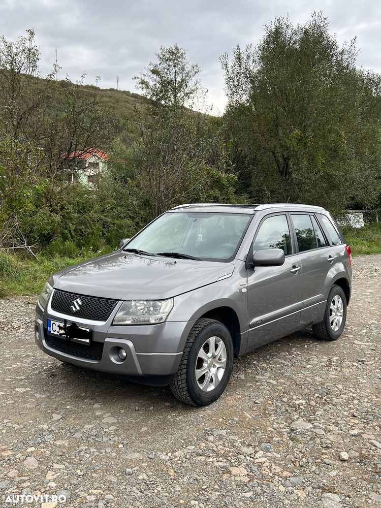 Suzuki Grand Vitara - 2