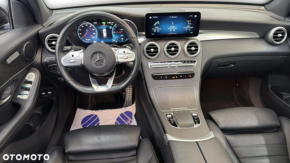 Mercedes-Benz GLC 300 e 4-Matic - 14