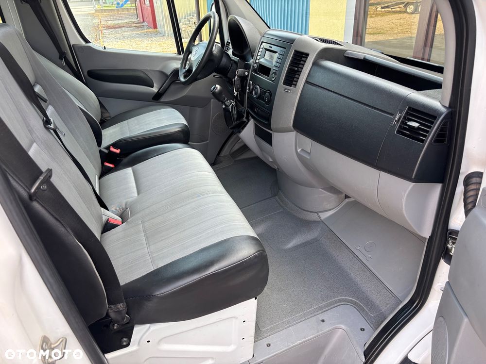 Volkswagen Crafter - 9