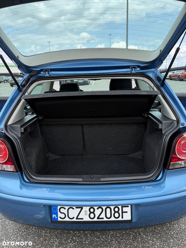 Volkswagen Polo 1.4 Comfortline - 18