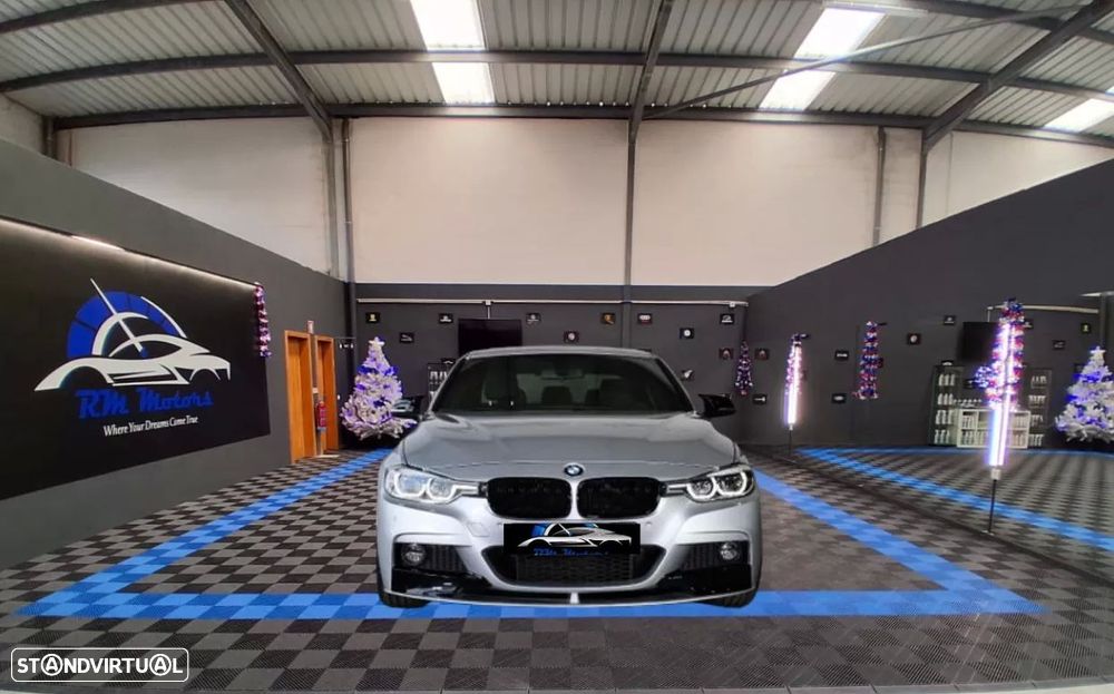 BMW 330 i Aut. M Sport - 2