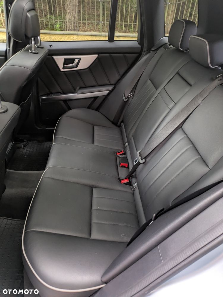 Mercedes-Benz GLK 220 CDI DPF BlueEFFICIENCY 7G-TRONIC SPORT EDITION - 21