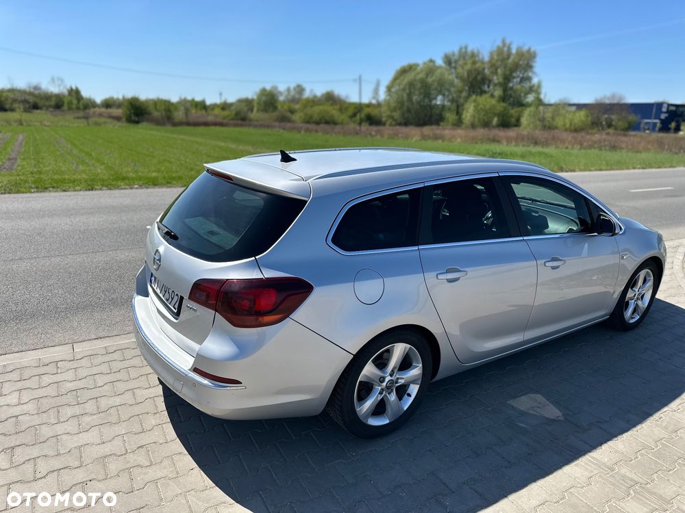 Opel Astra 2.0 CDTI Sport S&S - 18