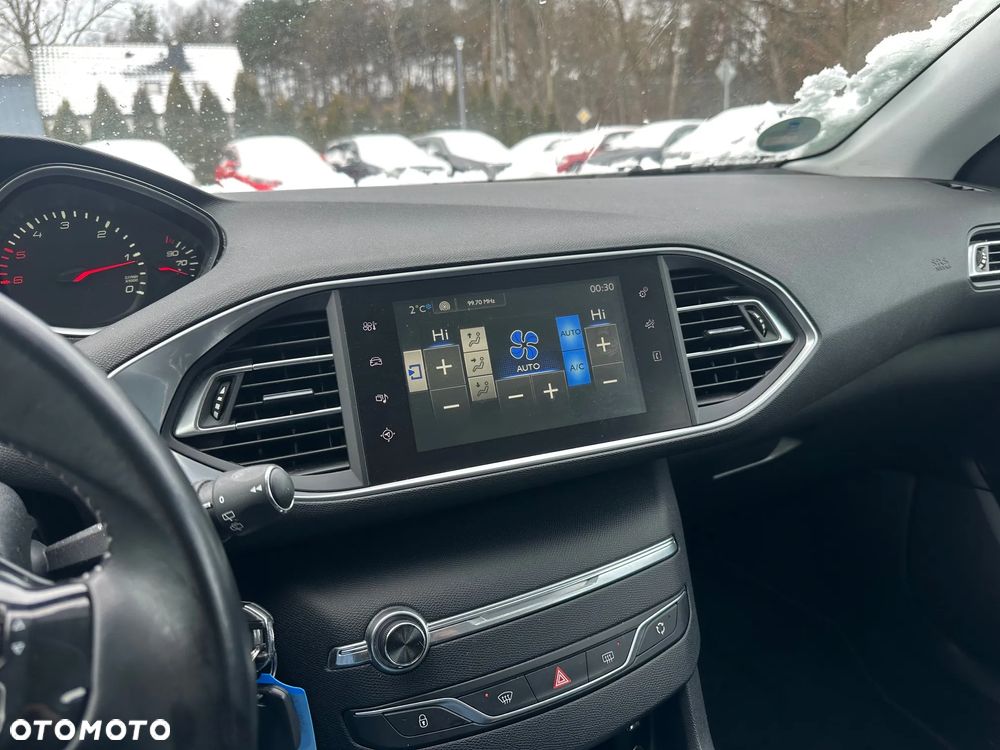 Peugeot 308 BlueHDi FAP 120 Stop&Start Allure - 14