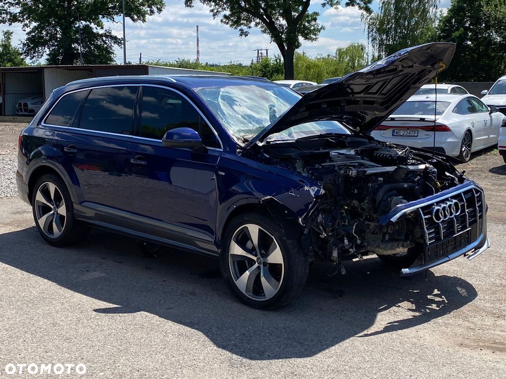 Audi Q7 55 TFSI mHEV Quattro S Line Tiptr - 9