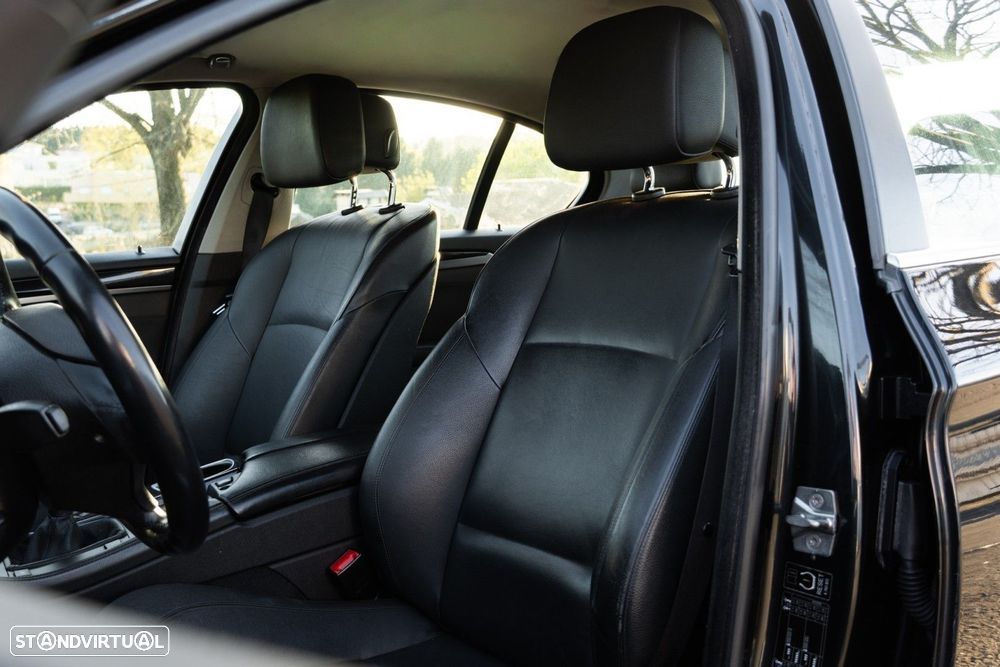 BMW 520 d Line Luxury - 23