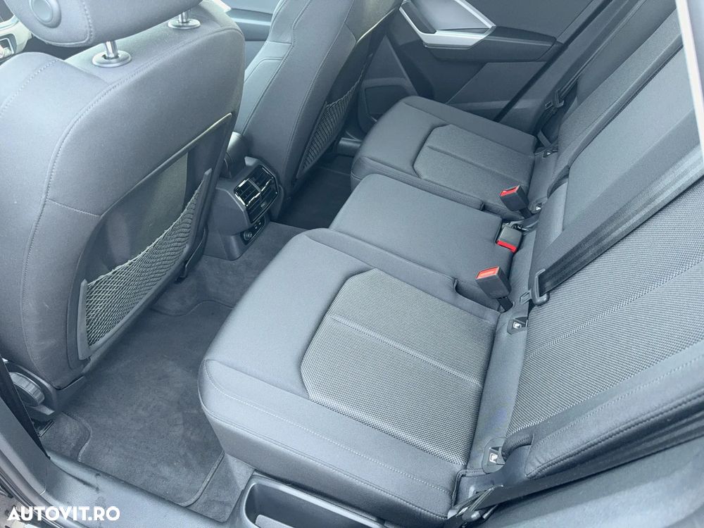 Audi Q3 1.5 35 TFSI S tronic Advanced - 12