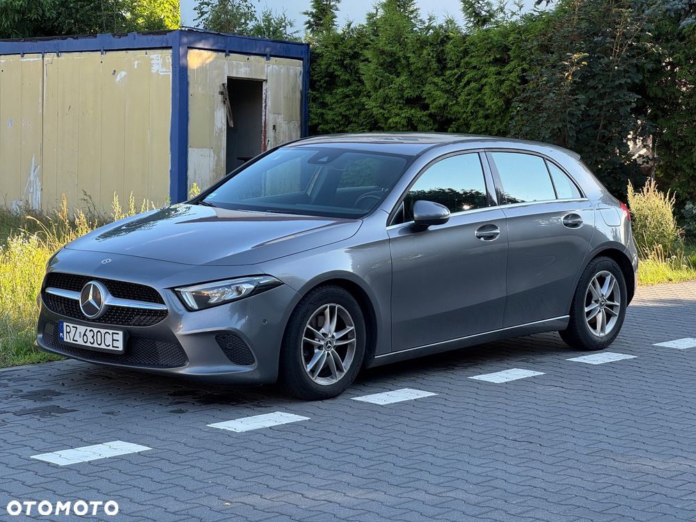 Mercedes-Benz Klasa A 180 d Progressive 7G-DCT - 2