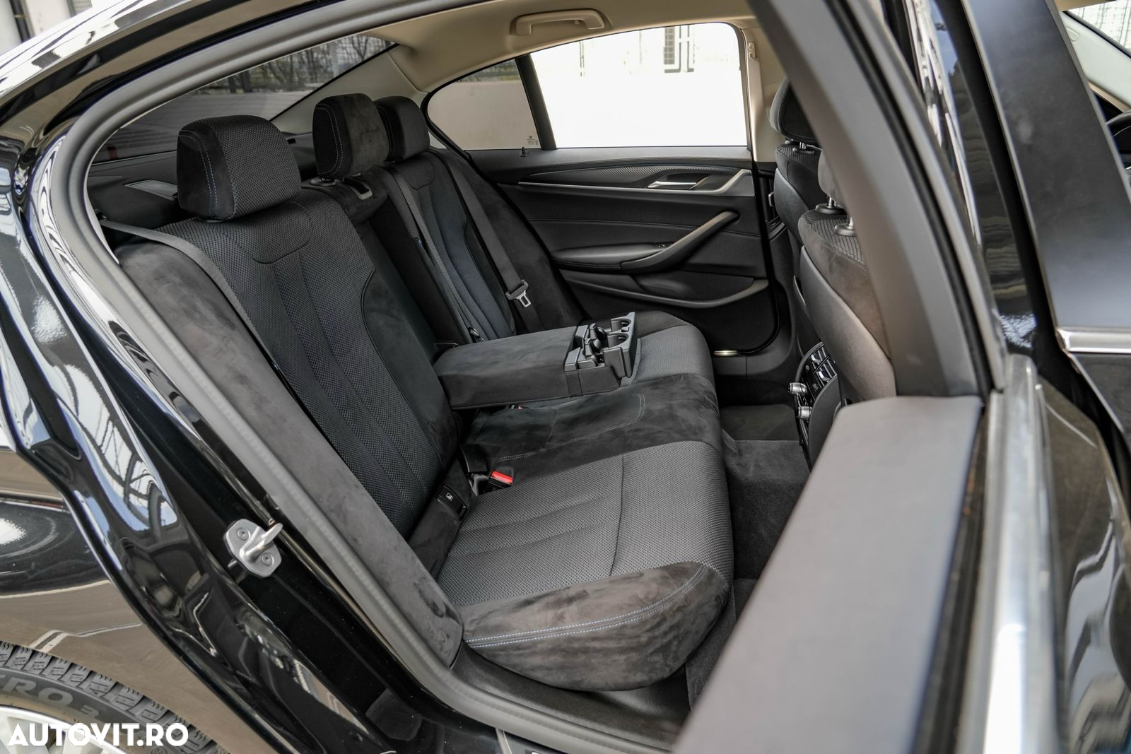 BMW Seria 5 530e xDrive AT PHEV - 7