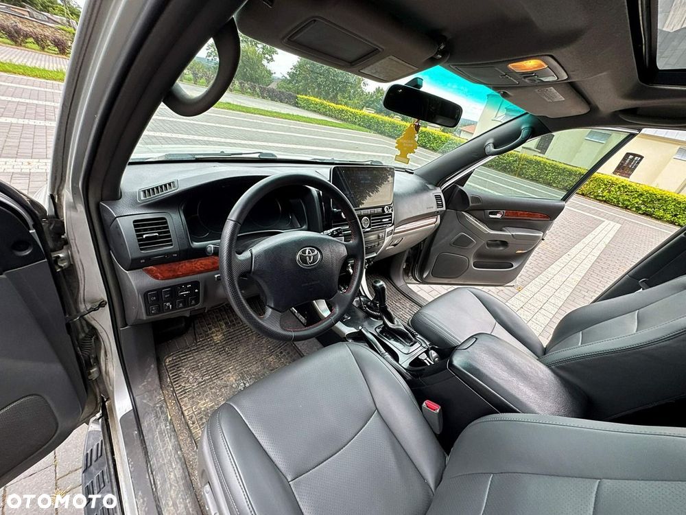 Toyota Land Cruiser LC 3.0 D-4D Prestige - 26
