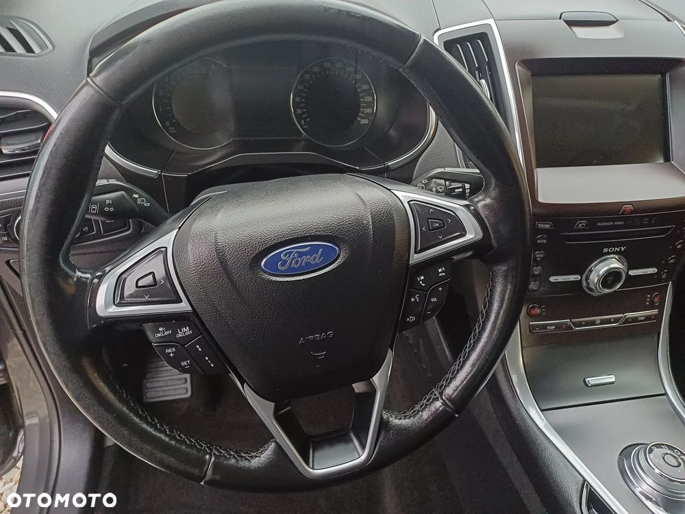 Ford S-Max 2.0 EcoBlue Titanium - 16