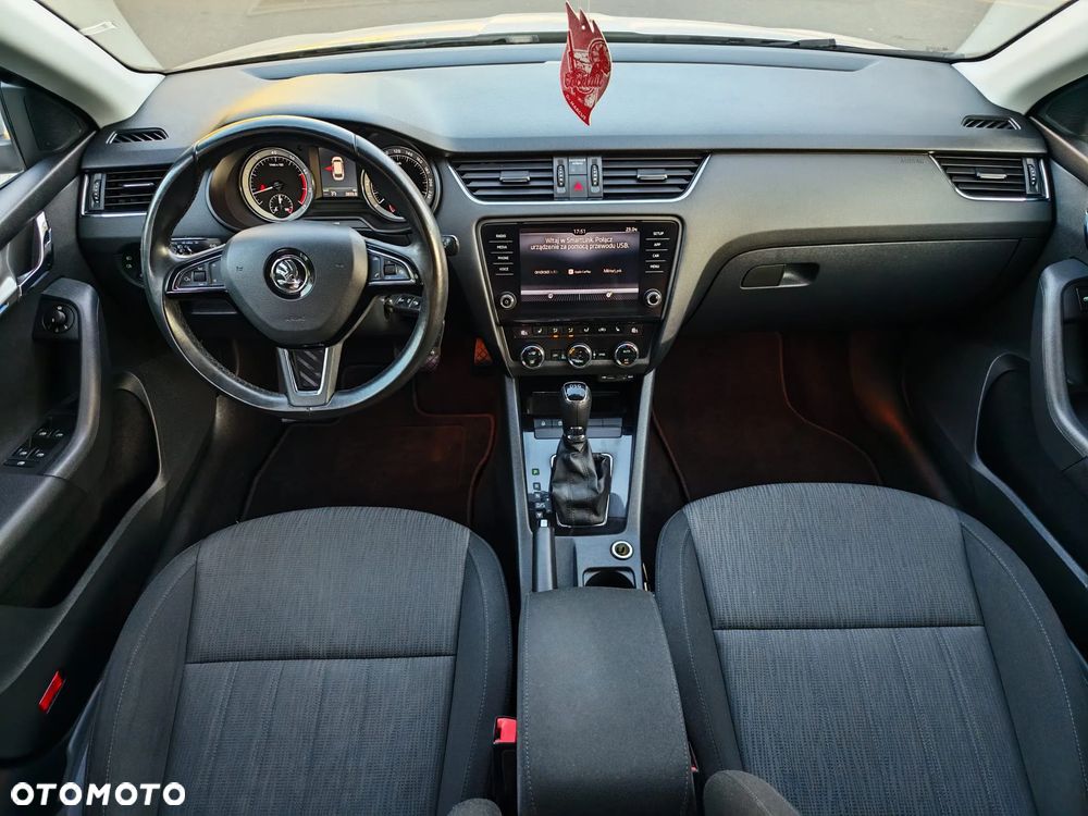 Skoda Octavia 1.4 TSI Edition DSG - 7