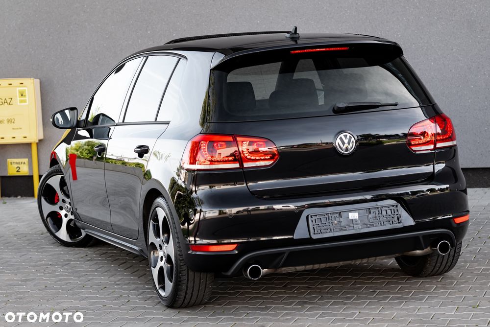 Volkswagen Golf 2.0 GTI - 9