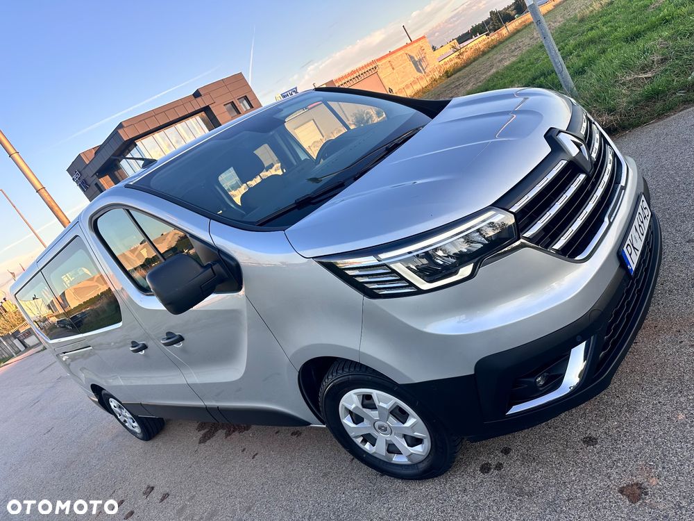 Renault Trafic - 23