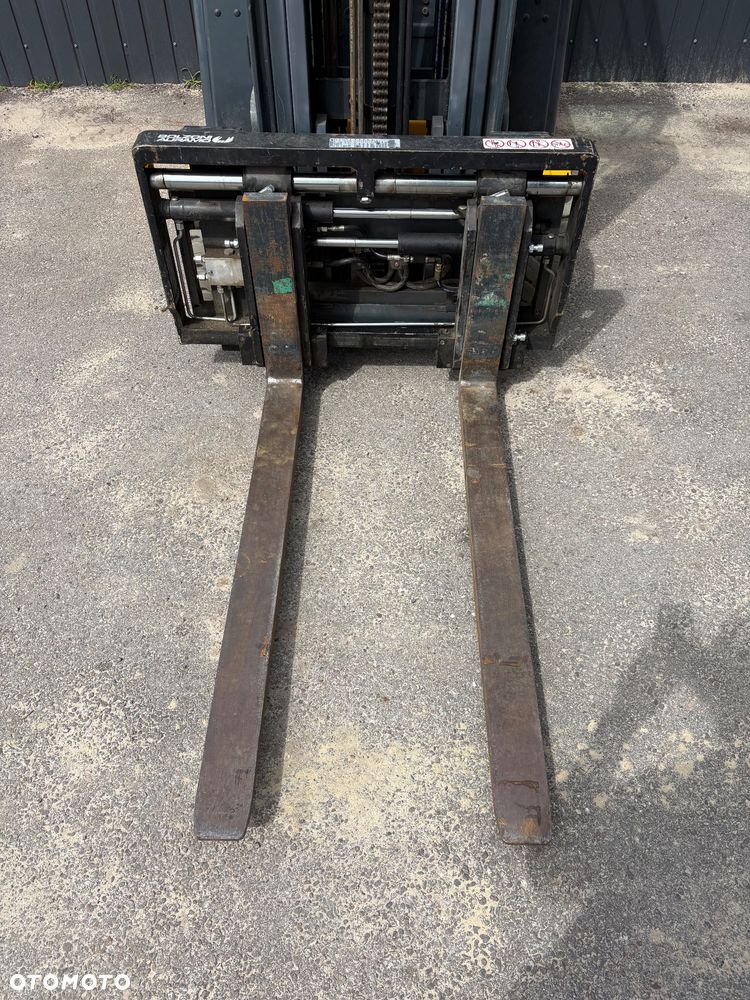 Jungheinrich EFG 220 - 8