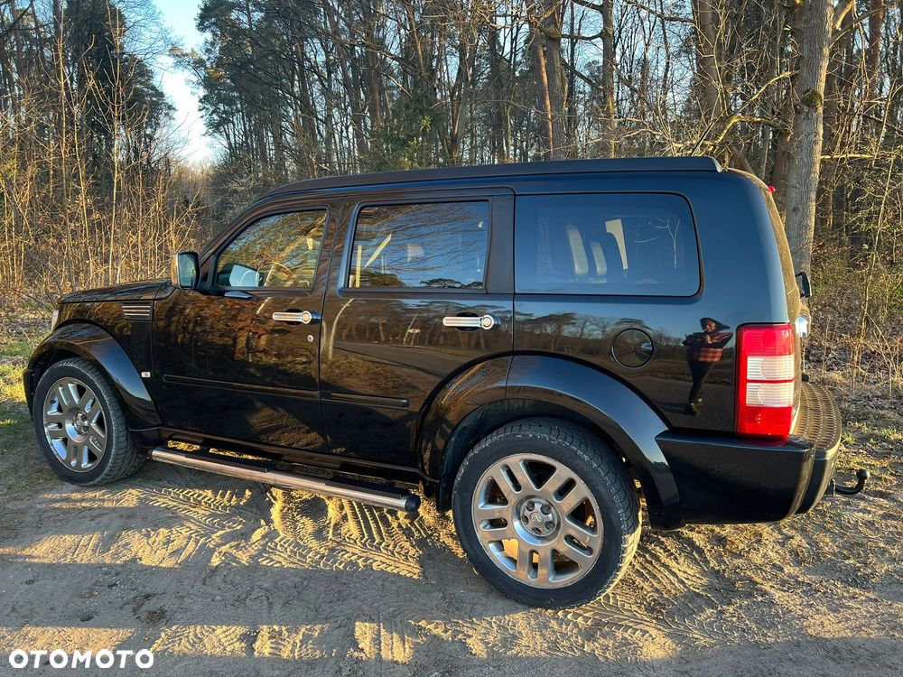 Dodge Nitro 2.8 CRD RT - 3