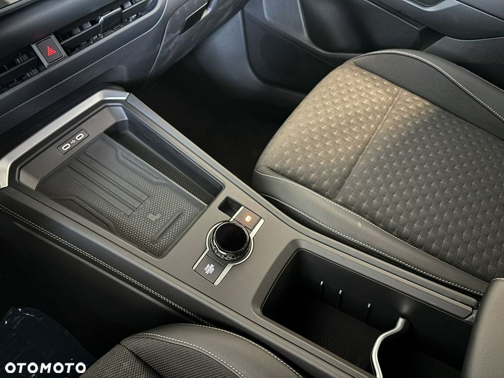 Volkswagen T-Roc 1.5 eTSI R-Line DSG - 14