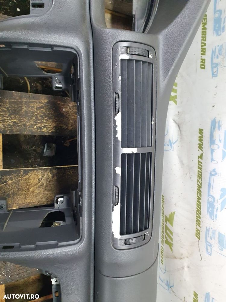 Plansa bord 3b1857051e Volkswagen VW Passat B5.5 (facelift)  [din 200 - 4