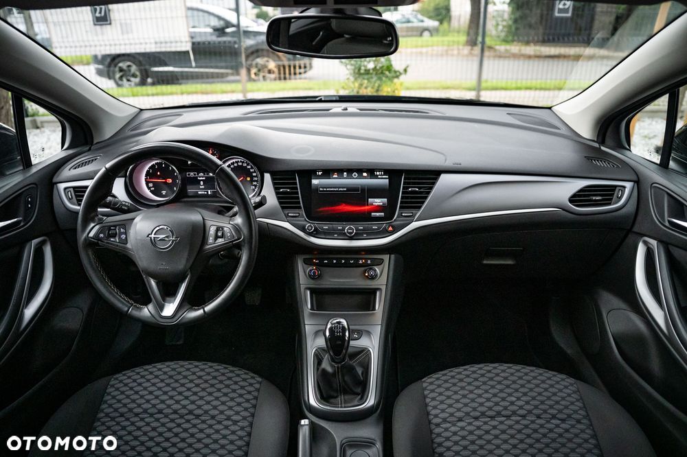 Opel Astra 1.4 Turbo Innovation - 8
