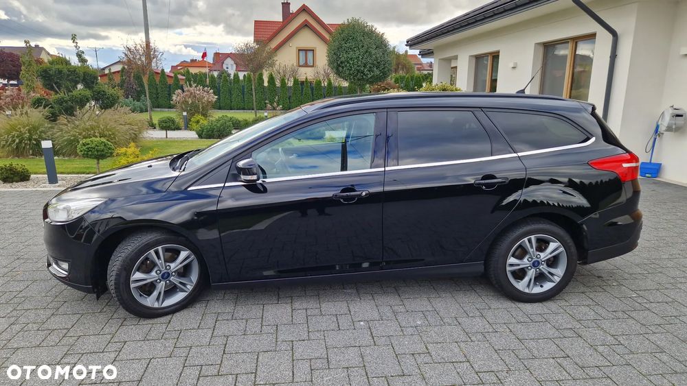 Ford Focus 1.0 EcoBoost Titanium ASS - 3