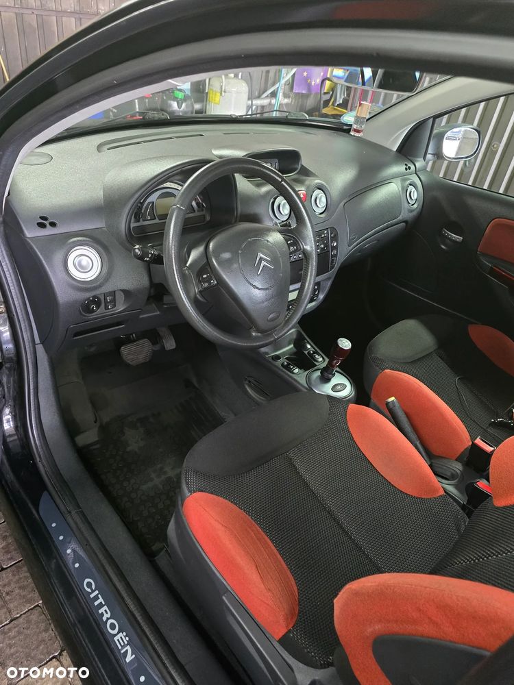 Citroën C2 1.6 VTR Senso Drive - 12