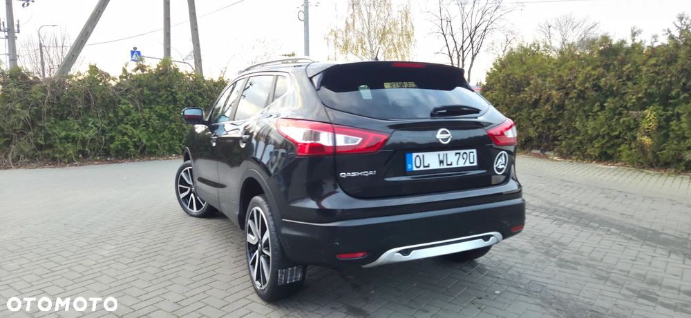 Nissan Qashqai 1.6 dCi 4 x 4 DPF Start/Stop tekna - 11