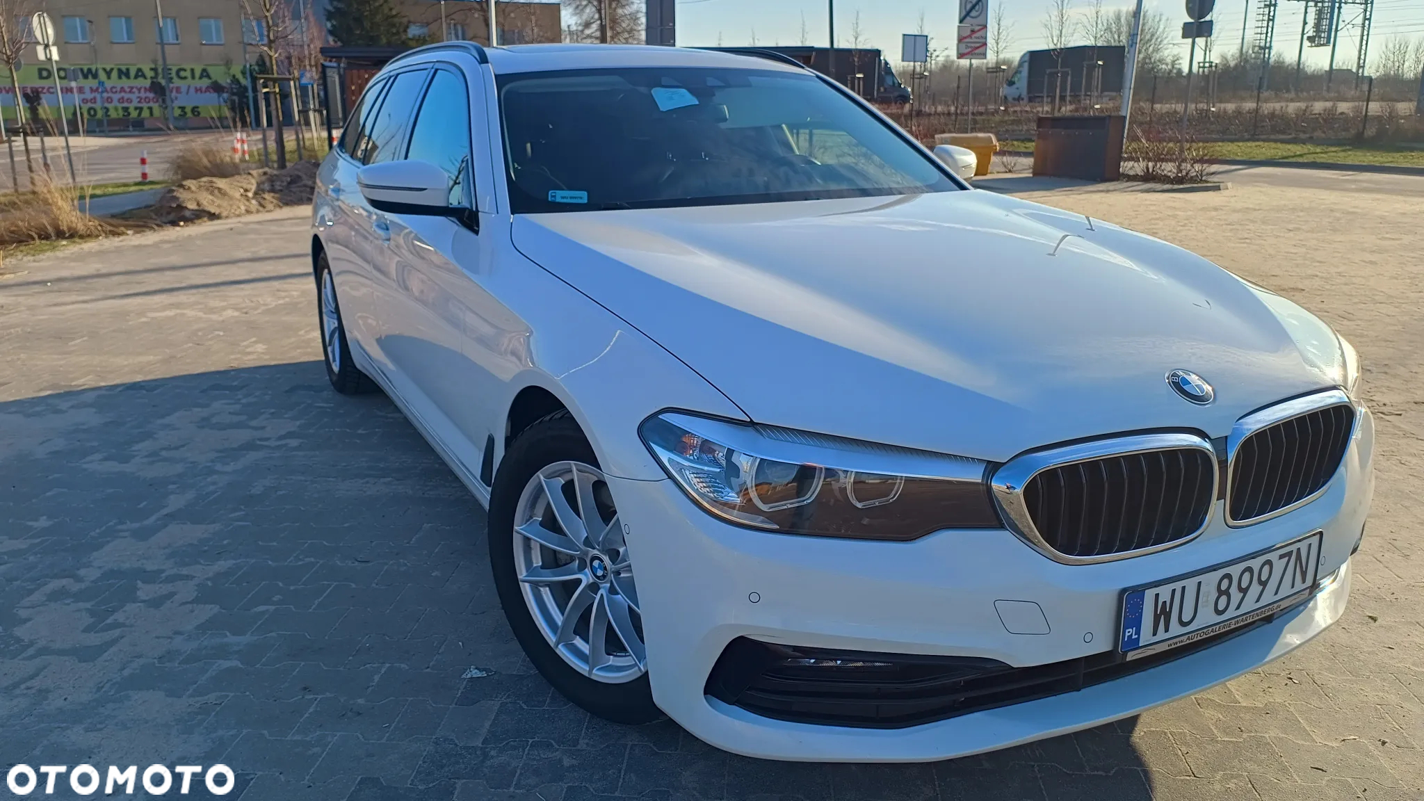 BMW Seria 5 520d Sport Line - 8