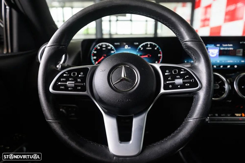 Mercedes-Benz GLB 200 d - 25
