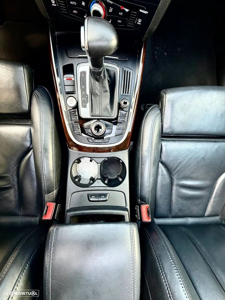 Audi Q5 40 TDI quattro S tronic - 26